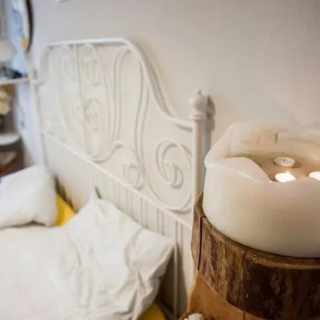 La Casa Di Pietra - The House Of Travelers