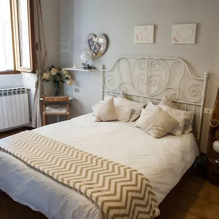 La Casa Di Pietra - The House Of Travelers Como